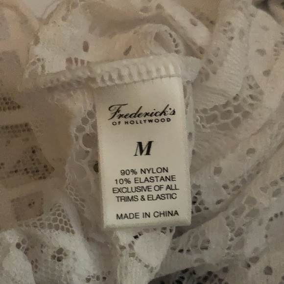 NWT... Mesh/Lace Corset - Picture 4 of 5